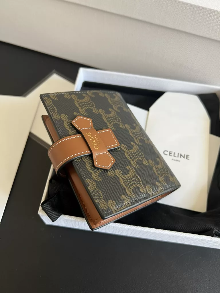 CELINE