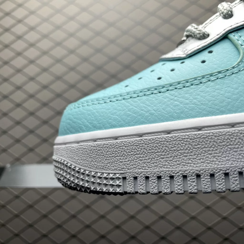 Tiffany & CO x Nk Air Force 1 Low 