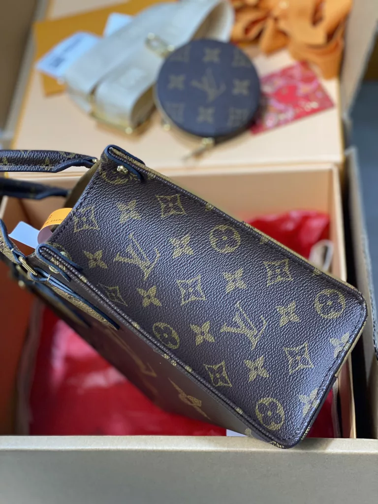 Louis Vuitton tote