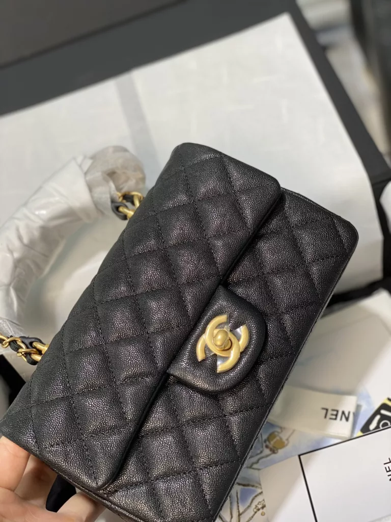 Chanel Mini portable CF