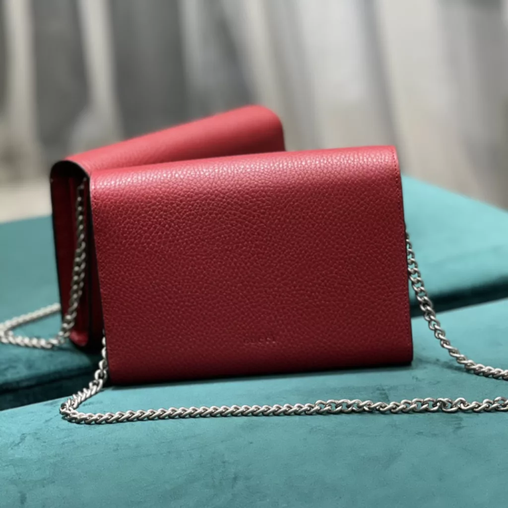 gucci chain bag