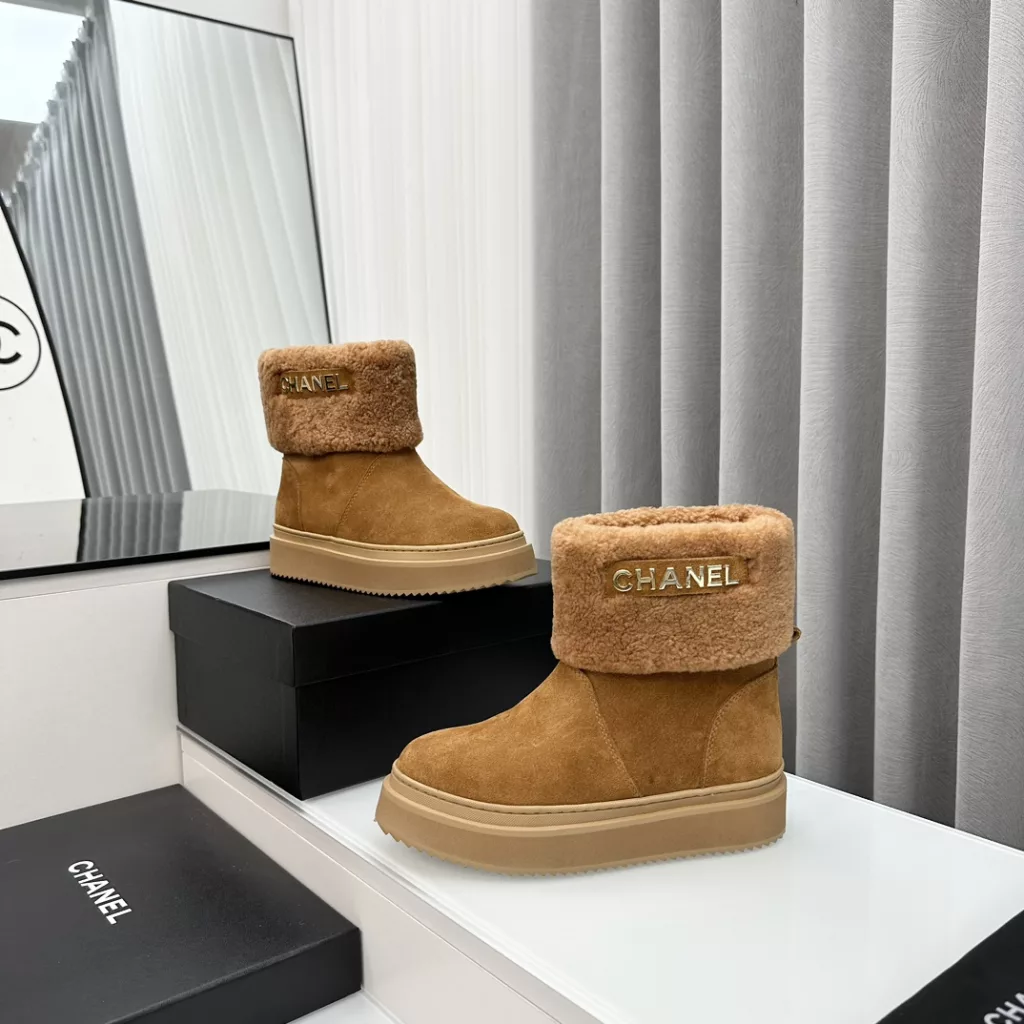 Chanel snow boots