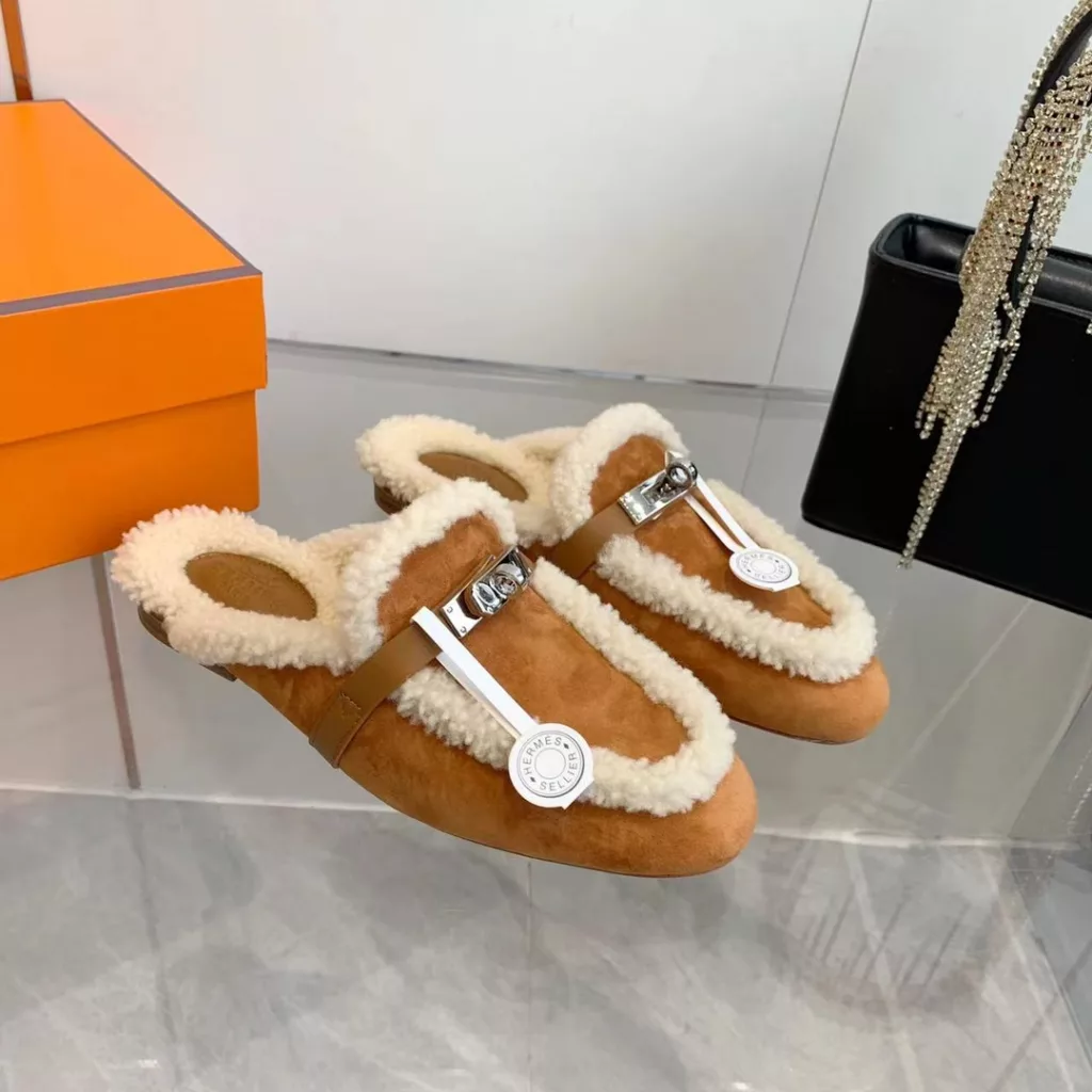 Hermes slippers