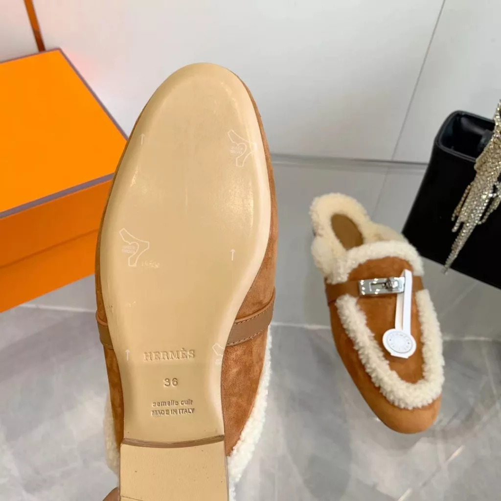 Hermes slippers