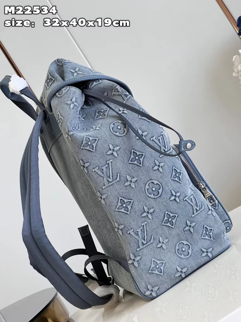 Louis Vuitton Montsouris backpack