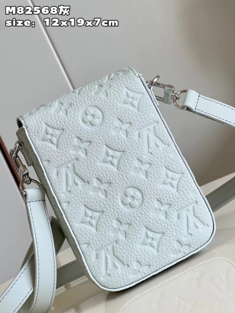 Louis Vuitton S-Lock Vertical mini handbag