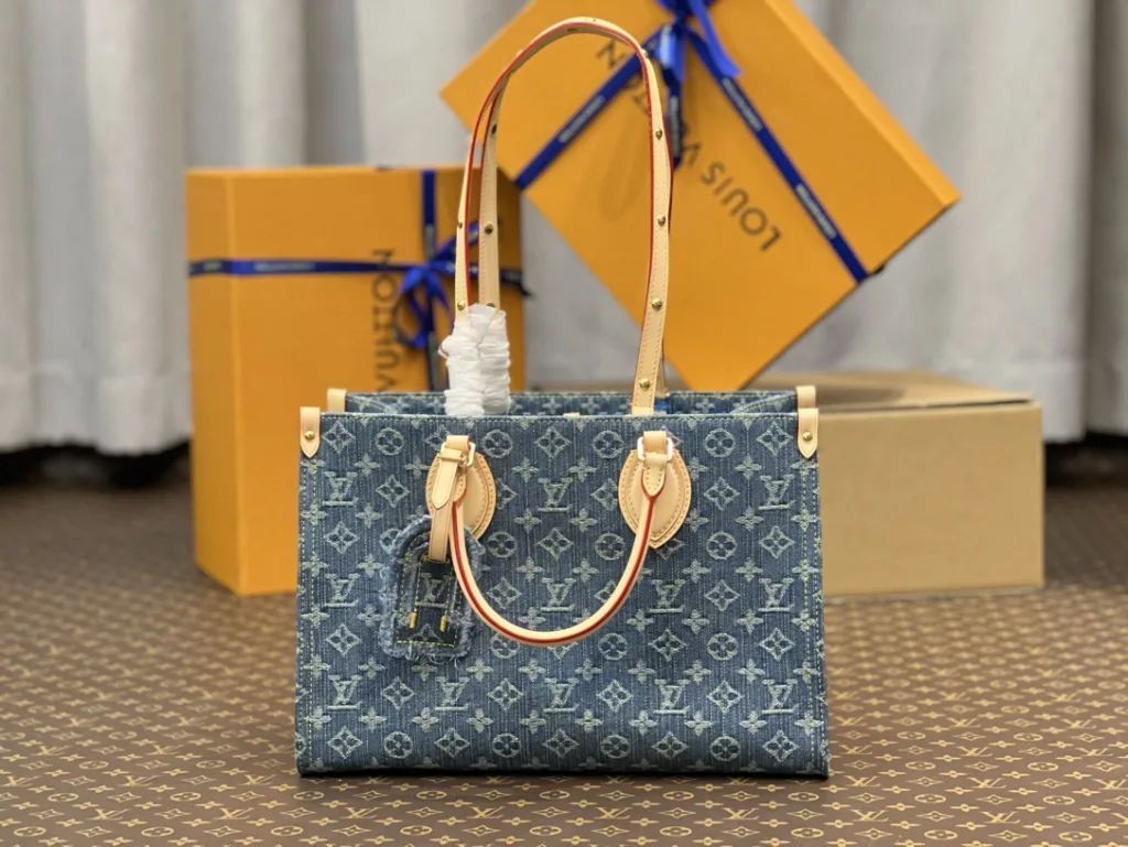 Louis Vuitton Onthego medium handbag