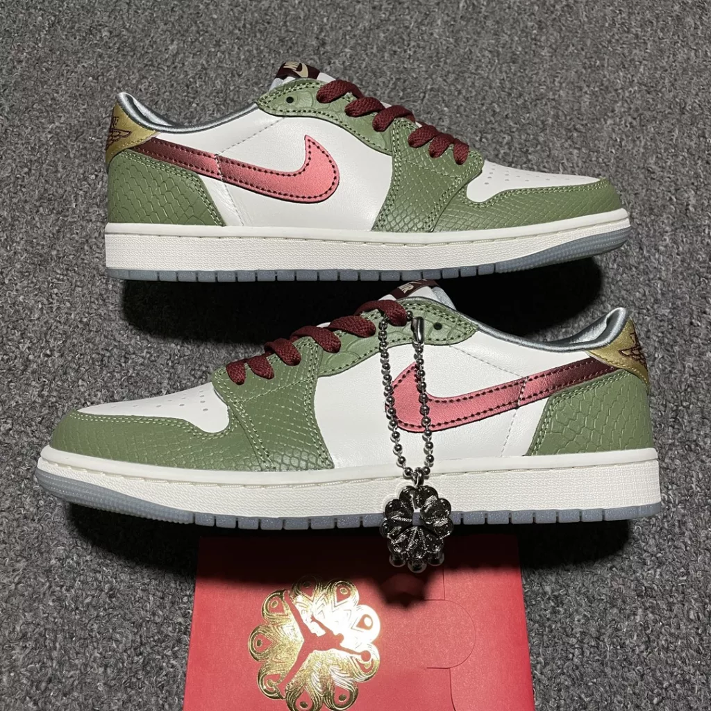 Air Jordan 1 Low OG SP 