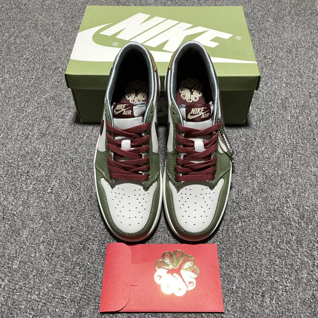 Air Jordan 1 Low OG SP 