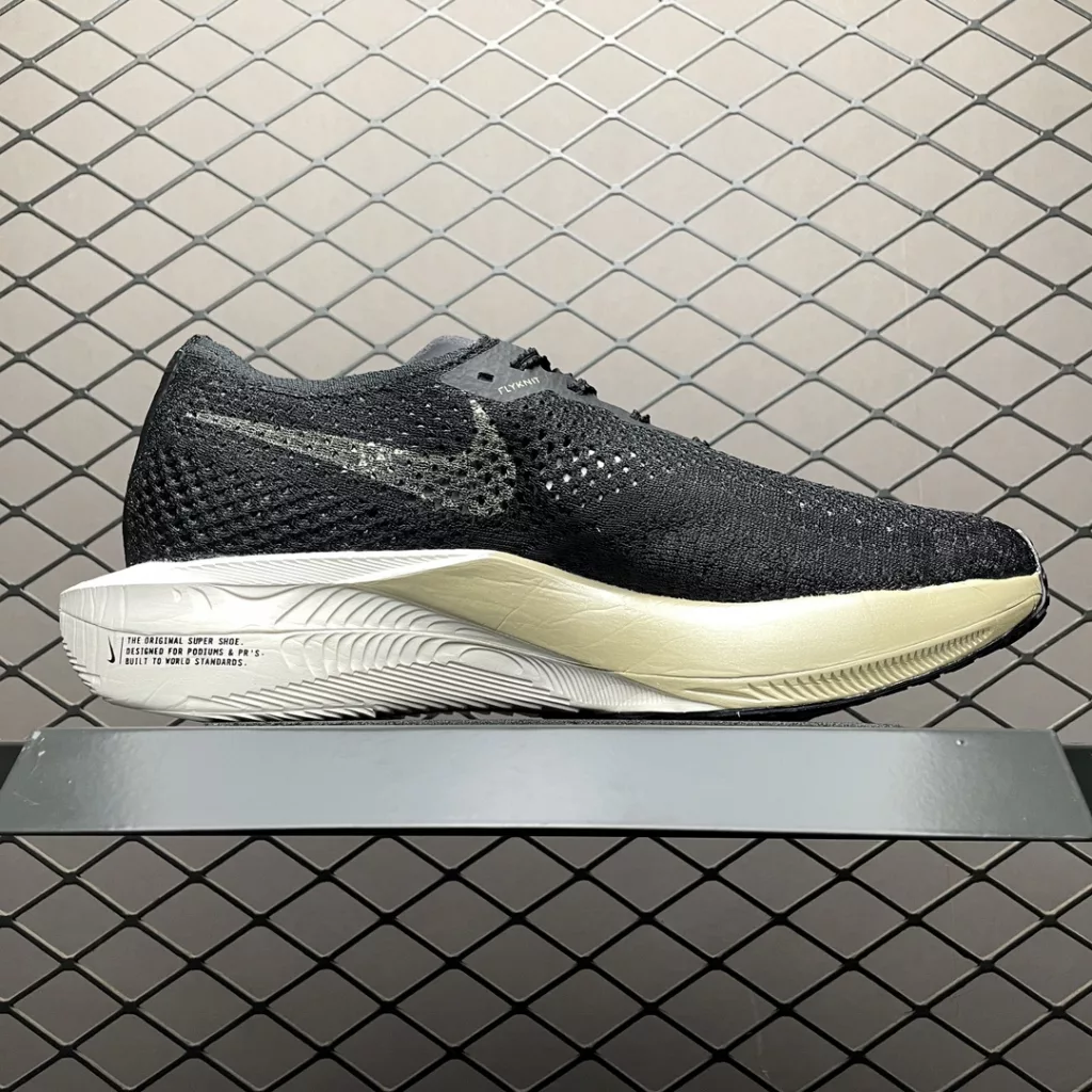 NIKE ZoomX Vaporfly NEXT% 3