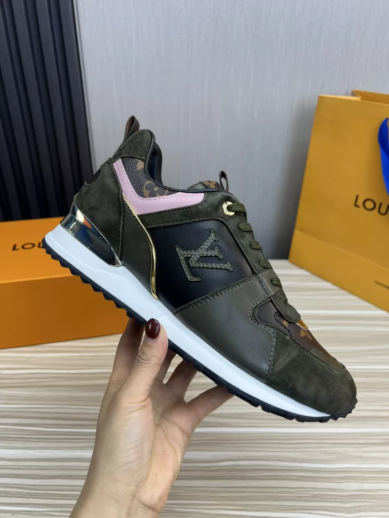 LOUIS VUITTON Shoes