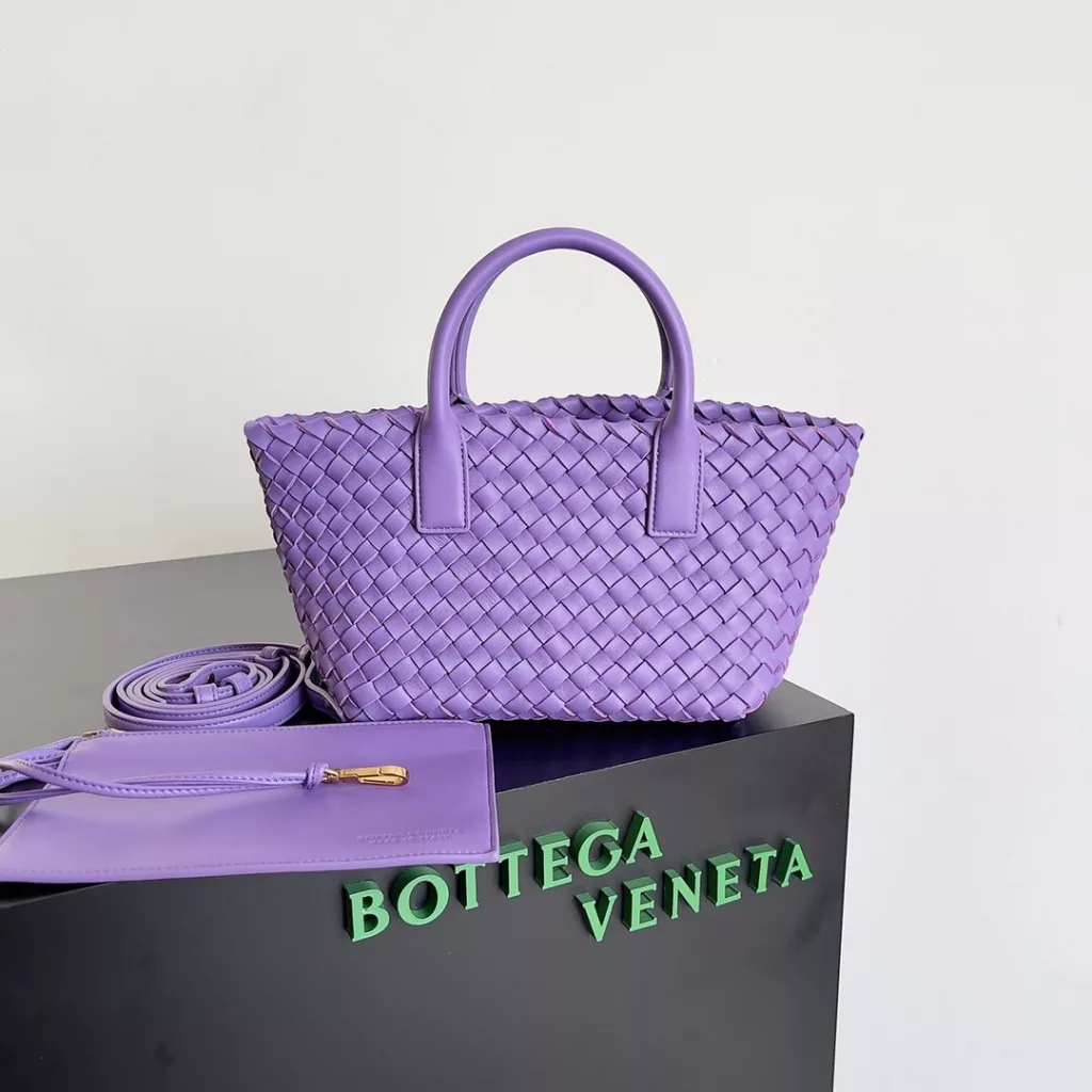 Bottega Veneta