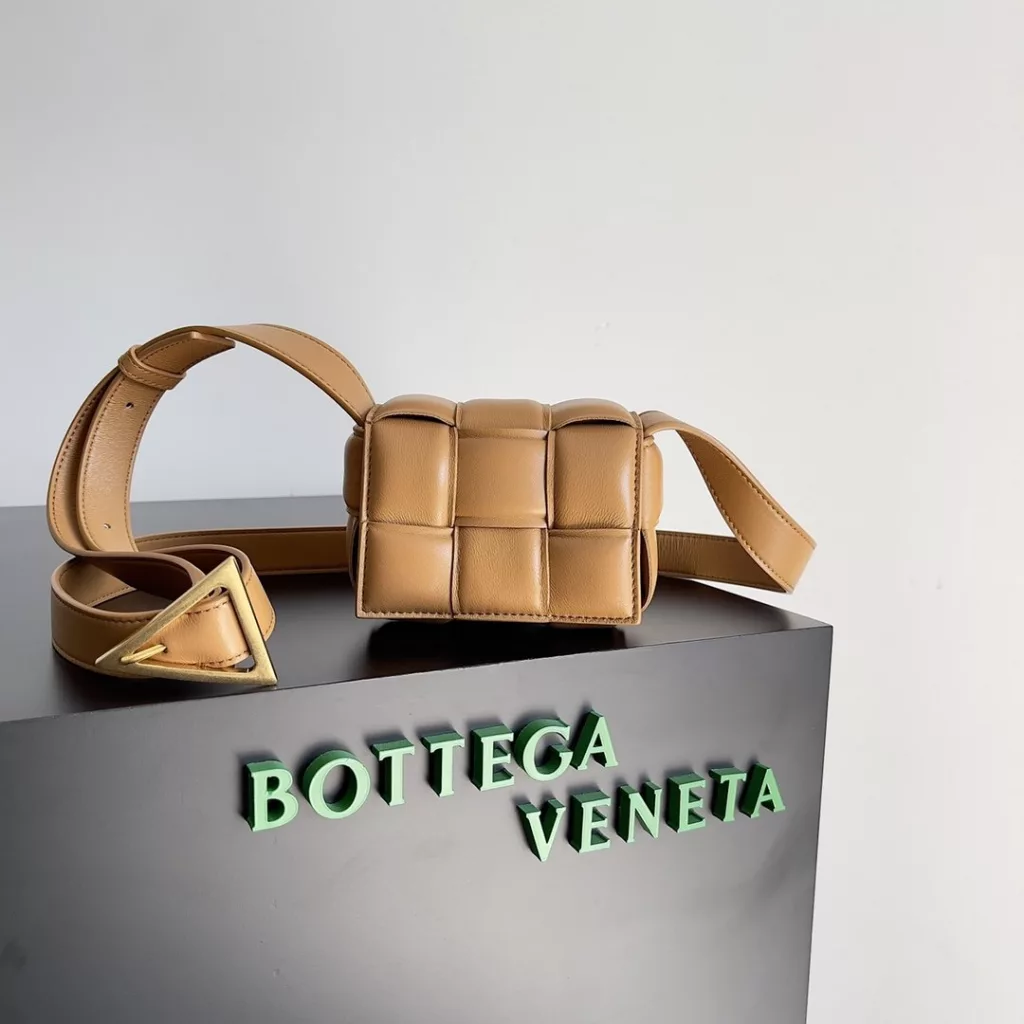 Bottega Veneta