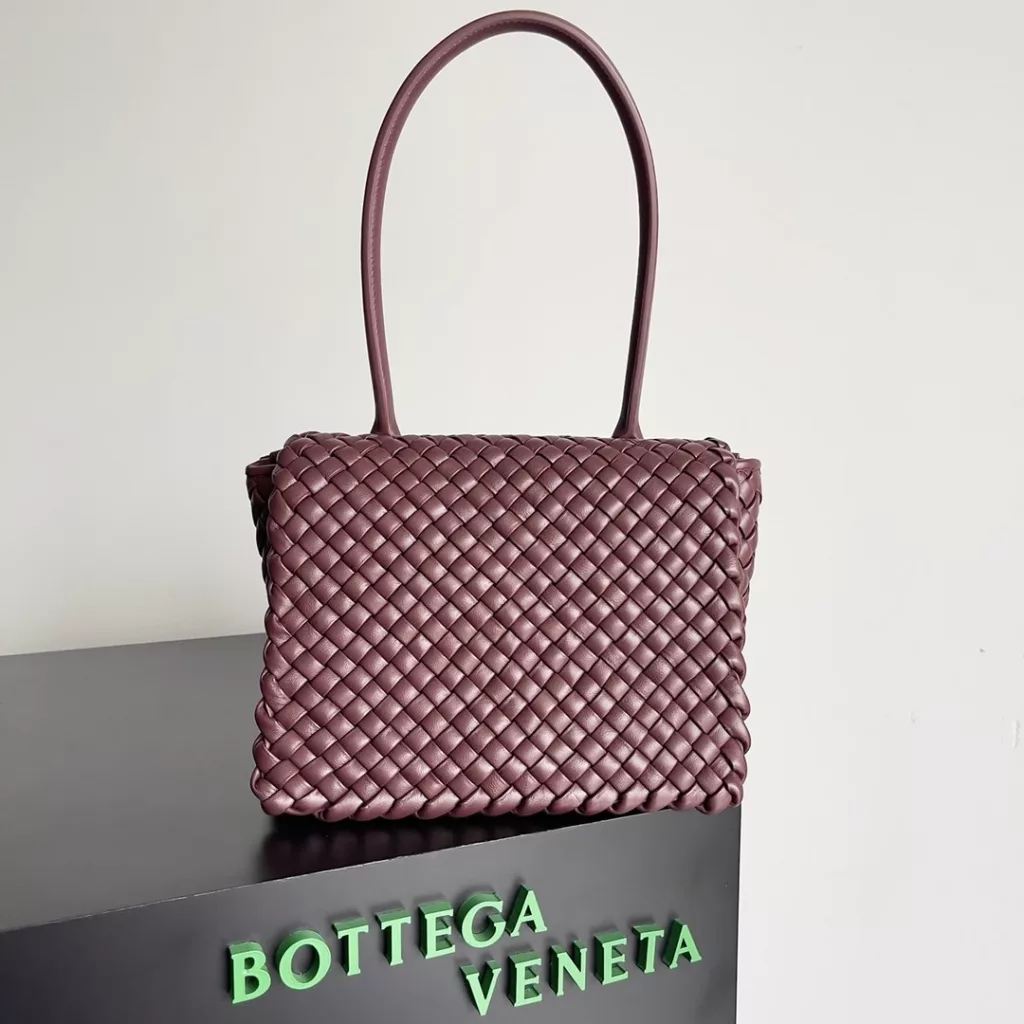 Bottega Veneta