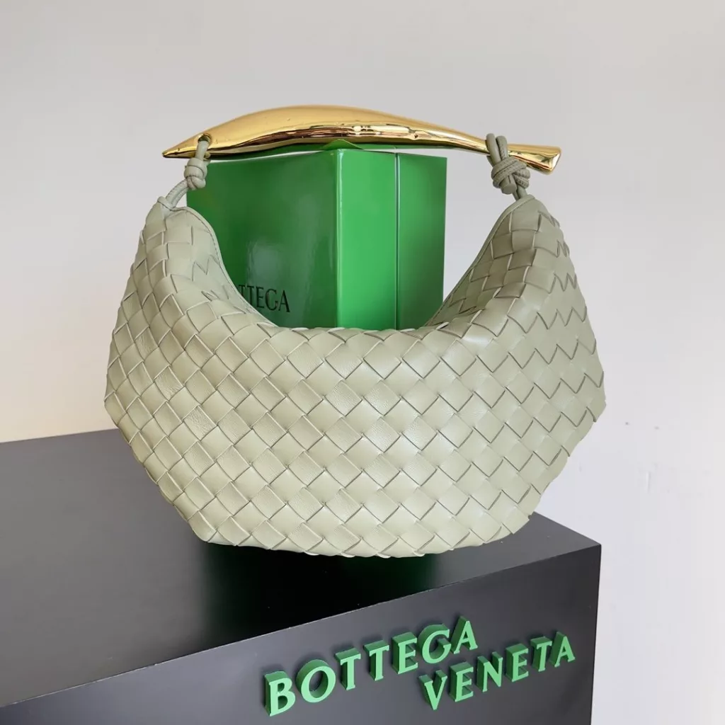 Bottega Veneta