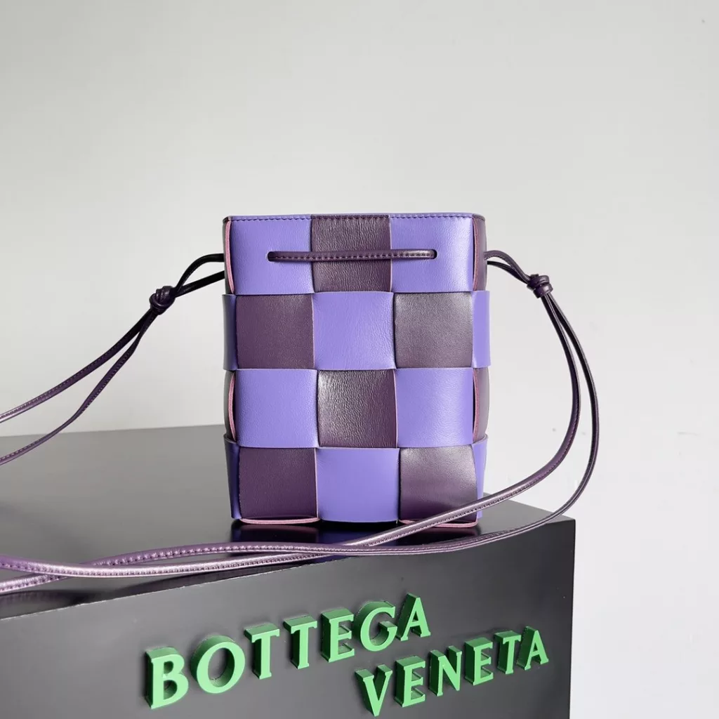 Bottega Veneta