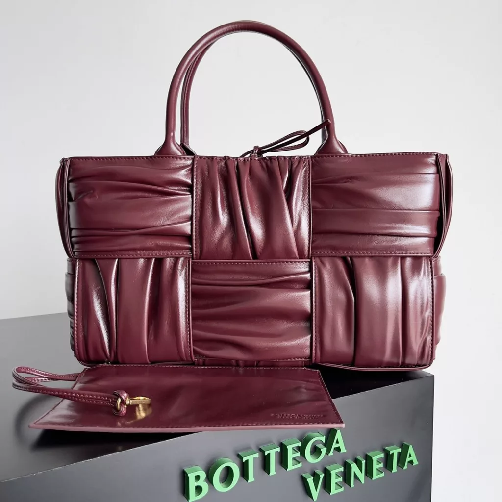 Bottega Veneta