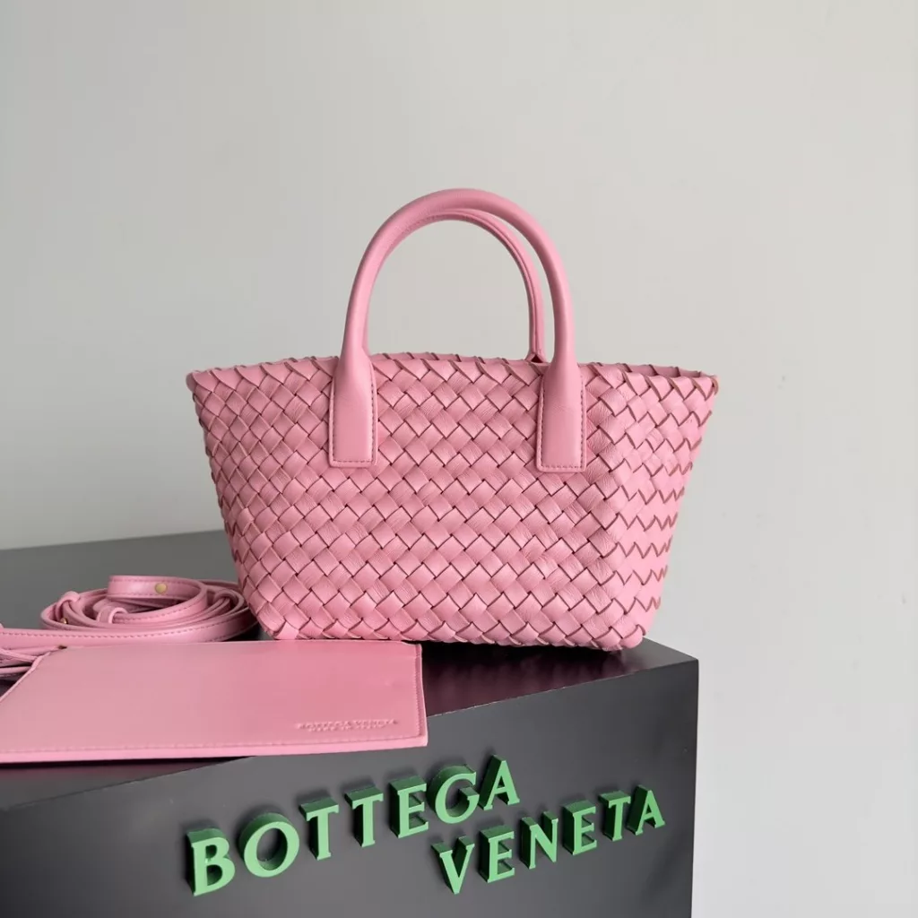 Bottega Veneta