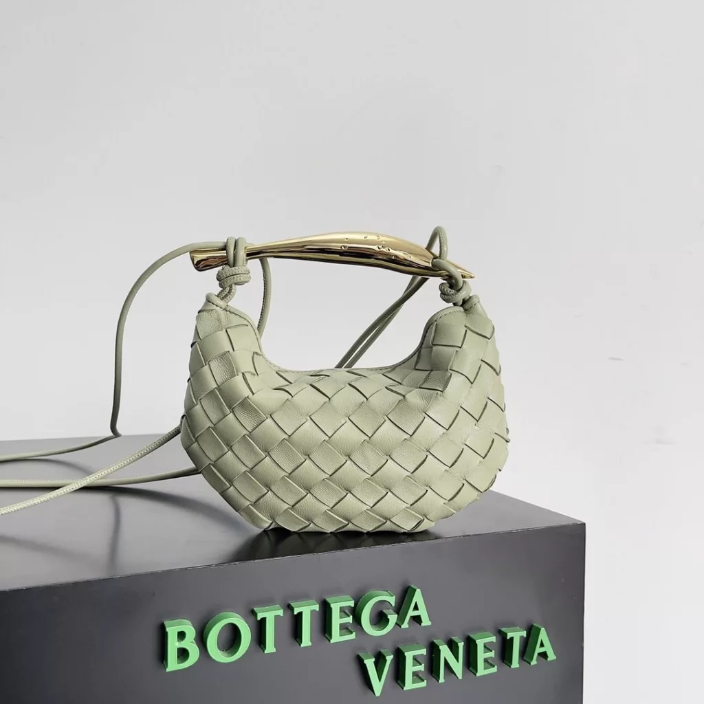 Bottega Veneta