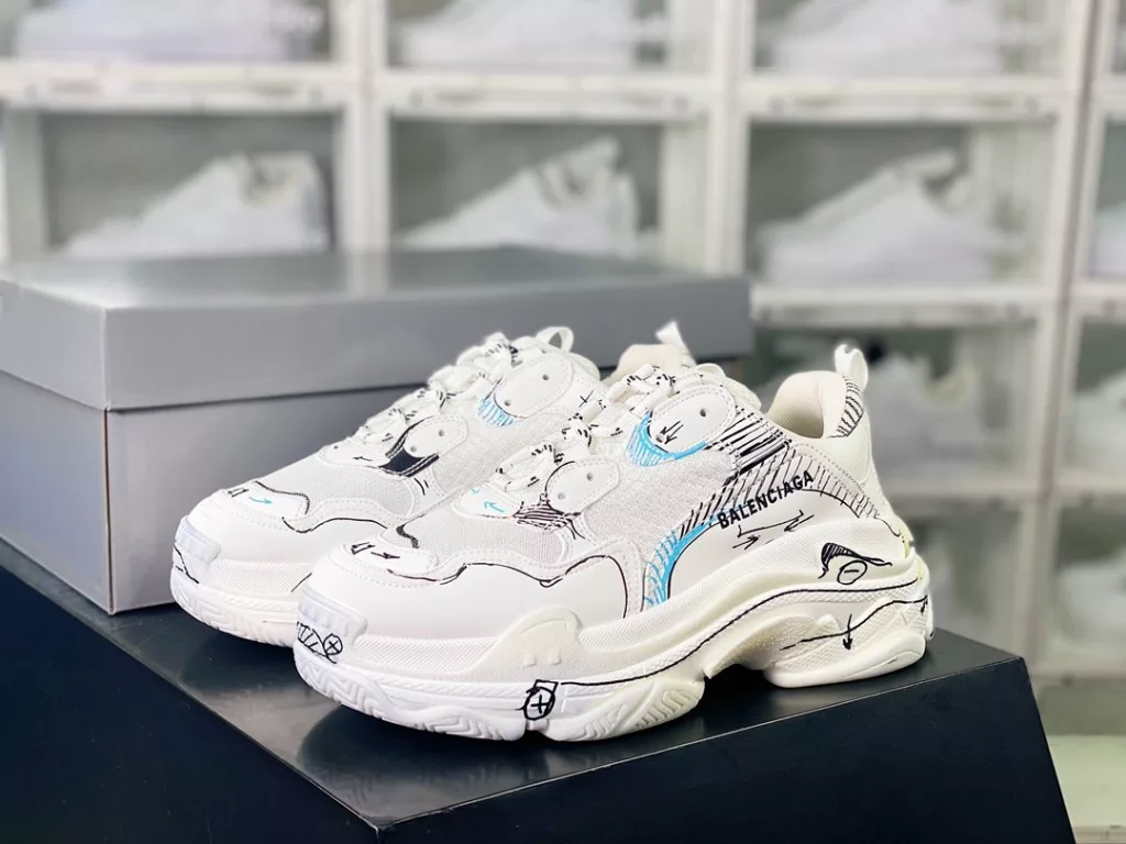 BALENCIAGA Triple S Clear Sole Sneaker 