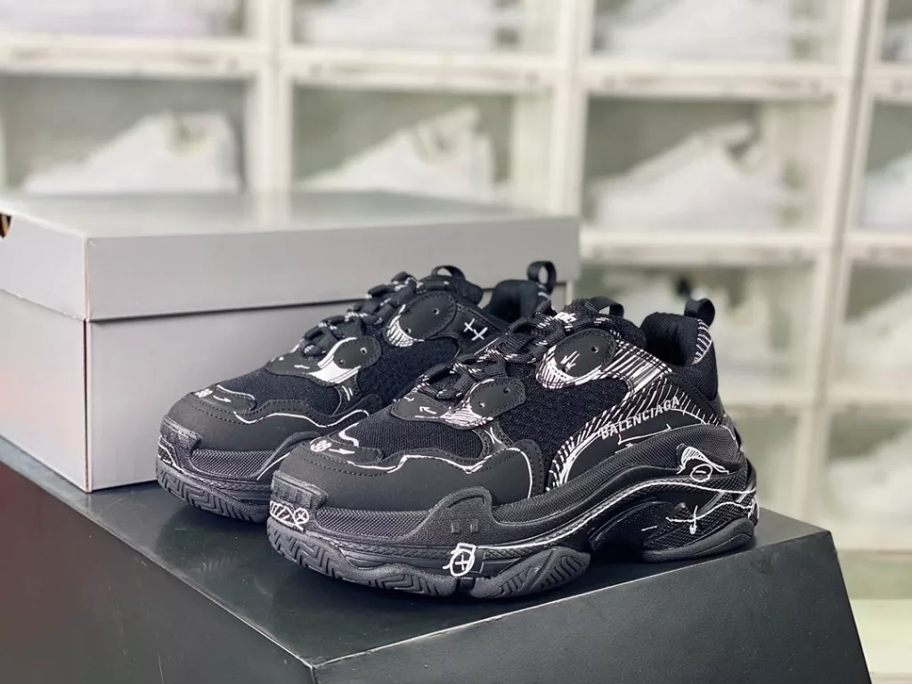 BALENCIAGA Triple S Clear Sole Sneaker 