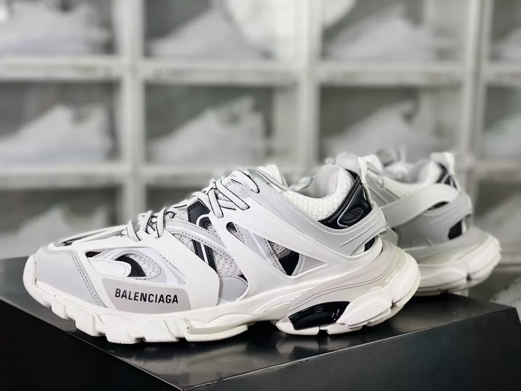 BALENCIAGA Track Trainers 3.0 sports and casual shoes