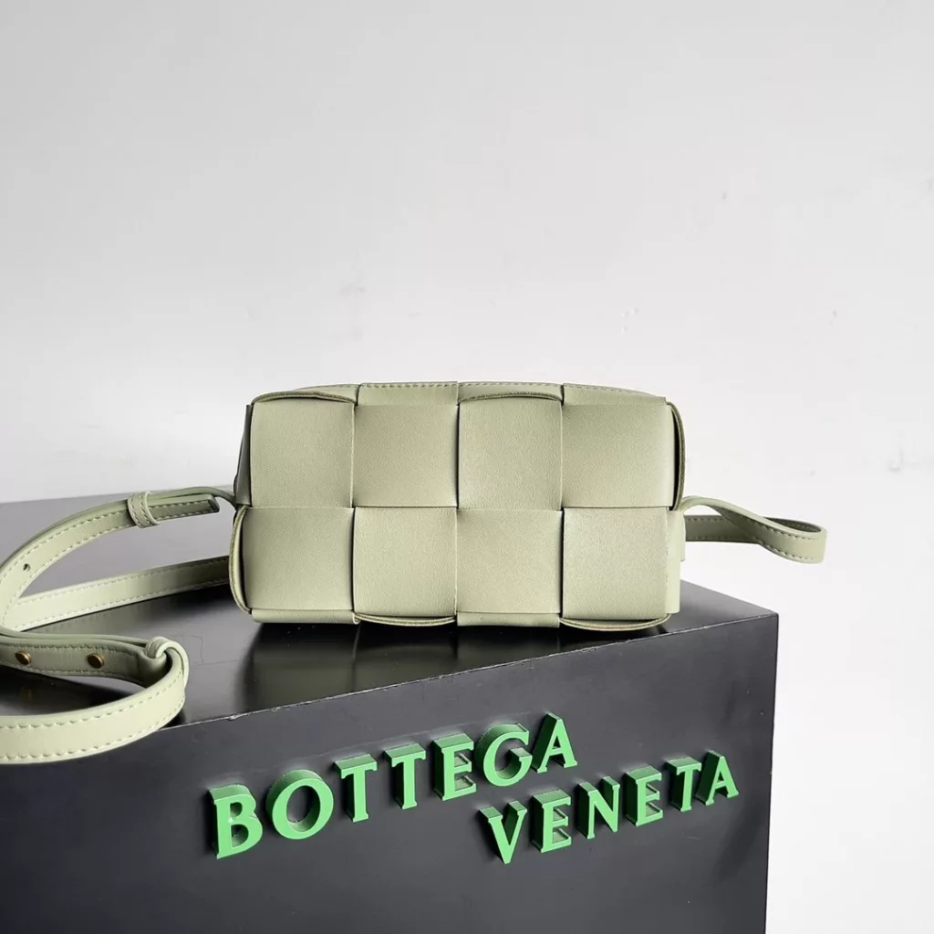 Bottega Veneta