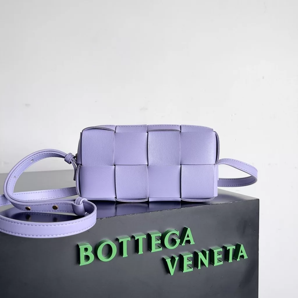 Bottega Veneta