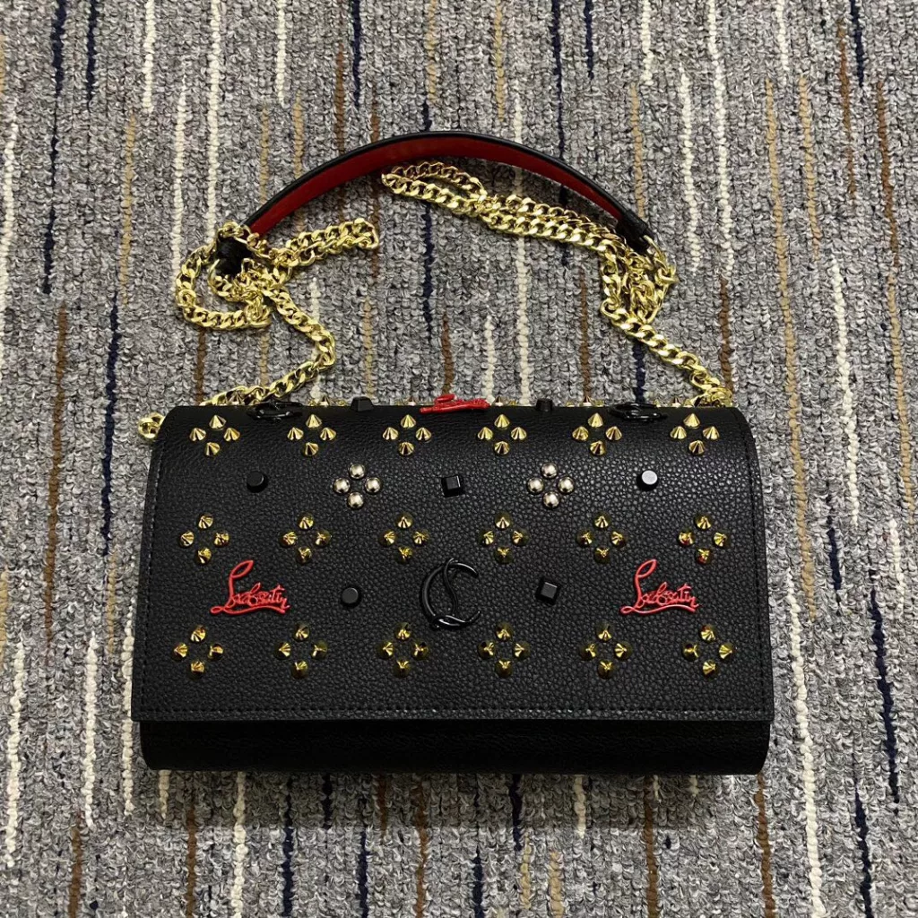 christianlouboutin bag