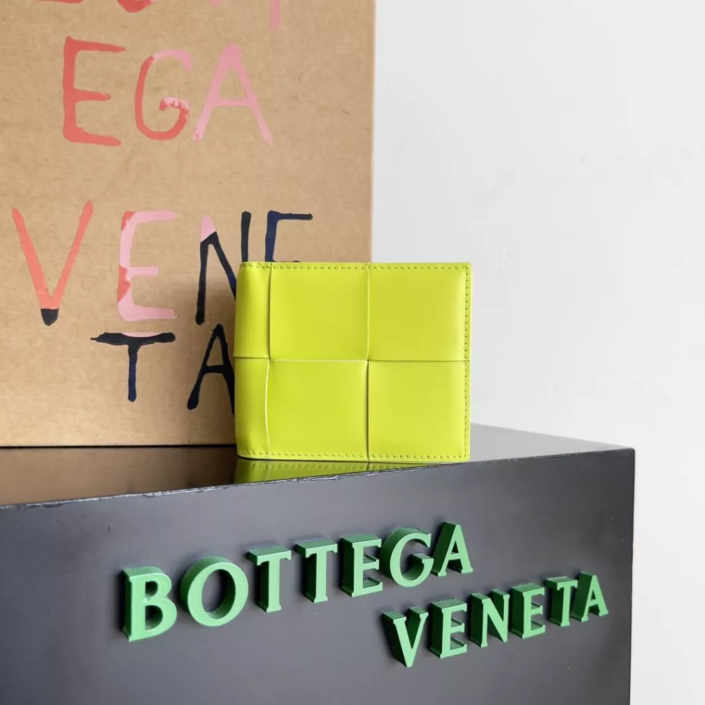 Bottega Veneta