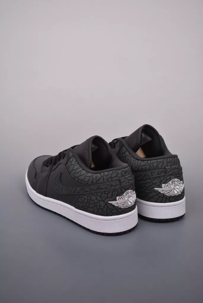 Air Jordan 1 Low crackle black shoes