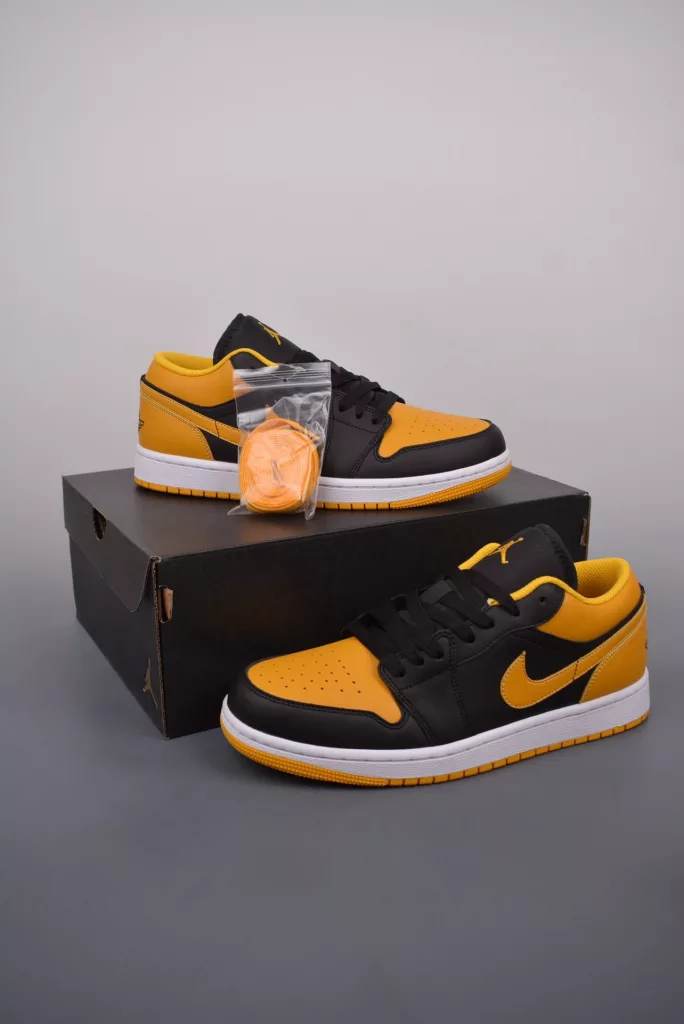 Air Jordan 1 Low black orange shoes