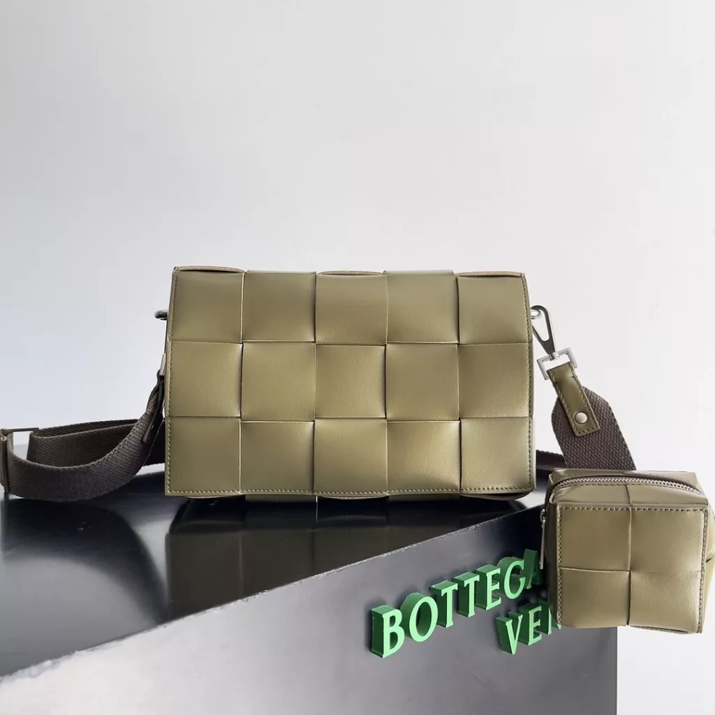 Bottega Veneta