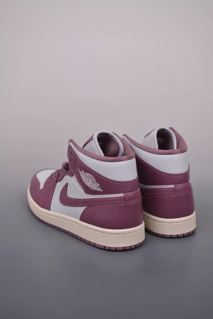 Air Jordan 1 Mid bean paste purple shoes