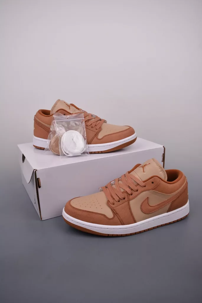 Air Jordan 1 Low Tan Toe Shoes