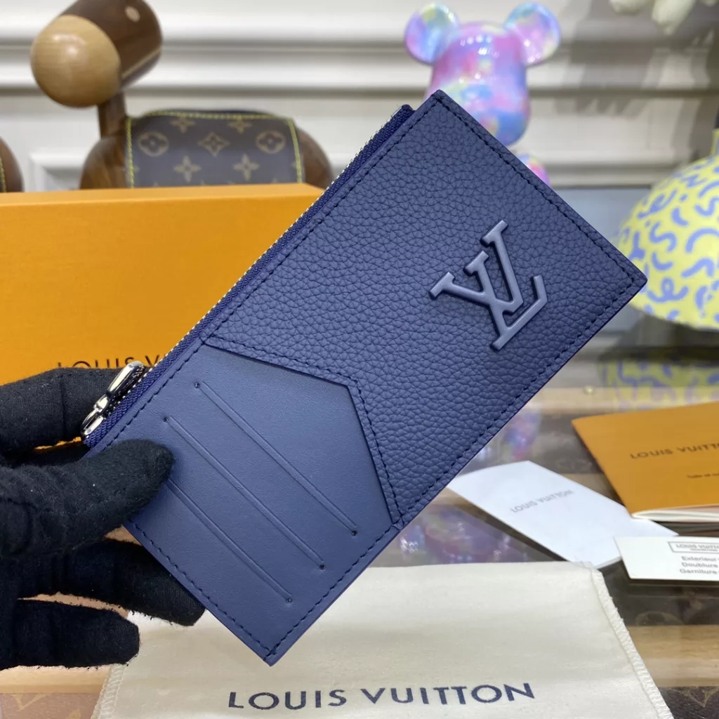 Louis Vuitton Card holder