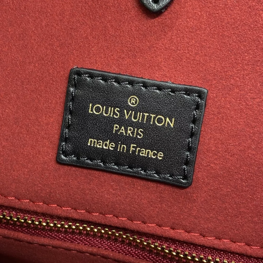 Louis Vuitton ONTHEGO medium