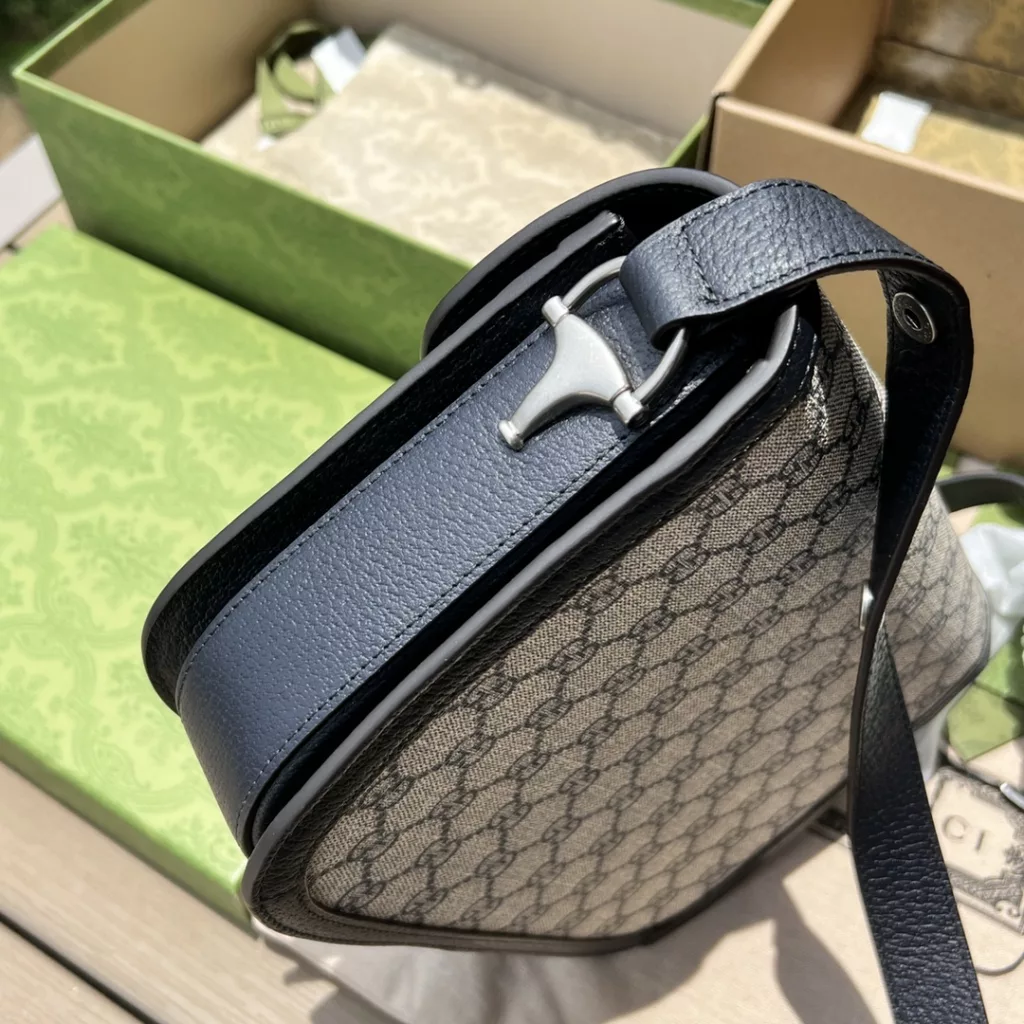 Gucci saddle bag