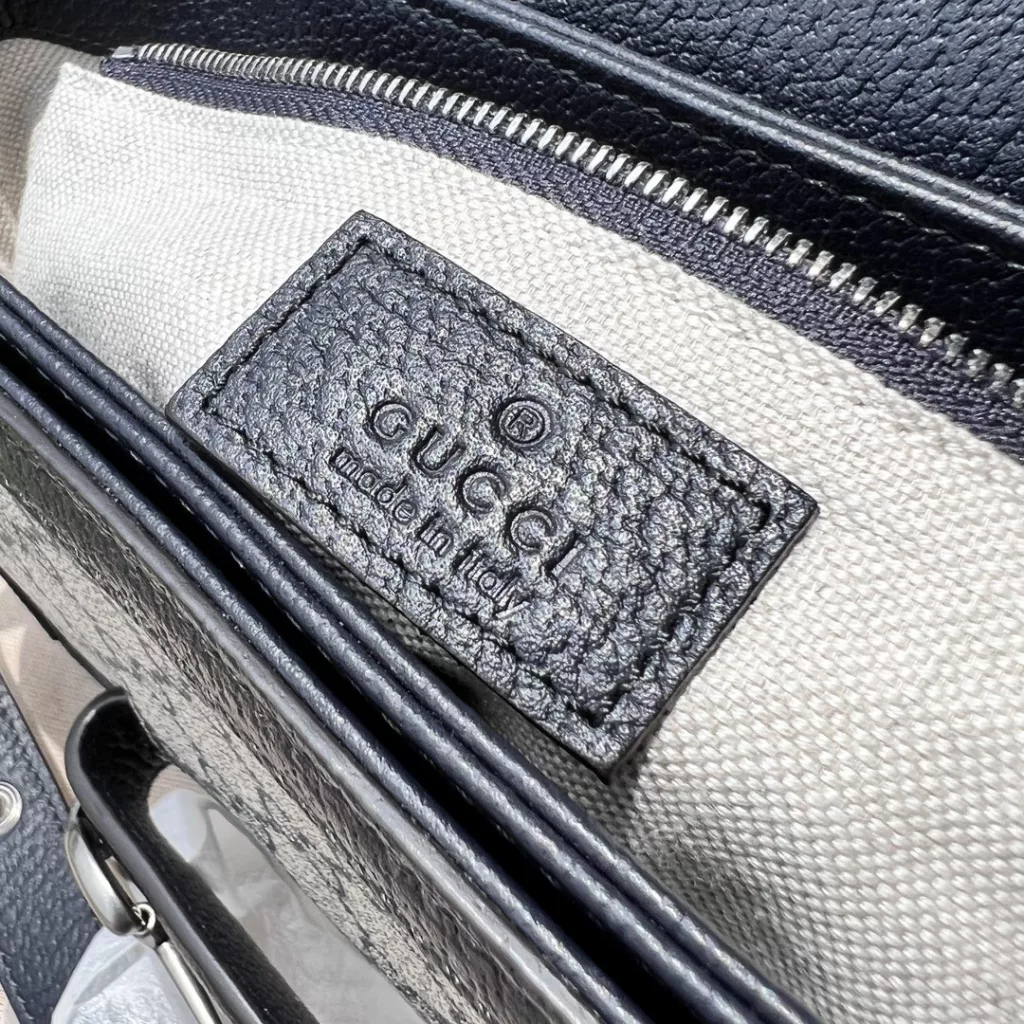 Gucci saddle bag