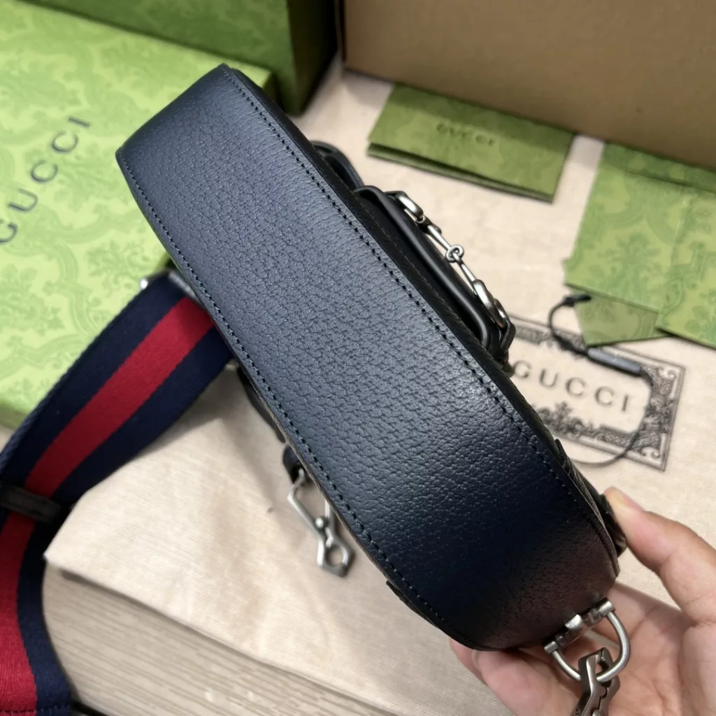 Gucci saddle bag