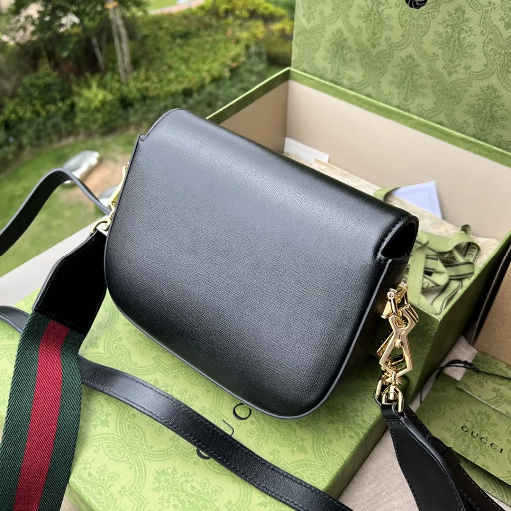 Gucci saddle bag