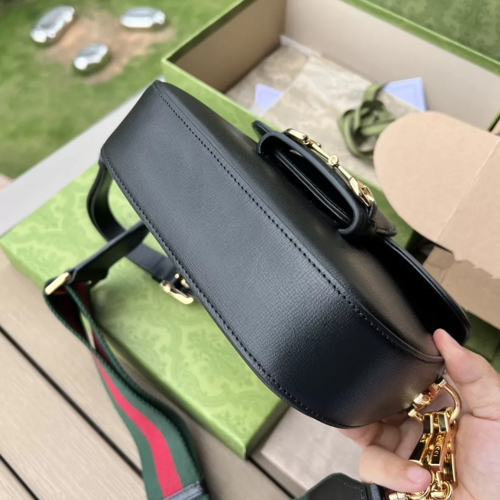 Gucci saddle bag