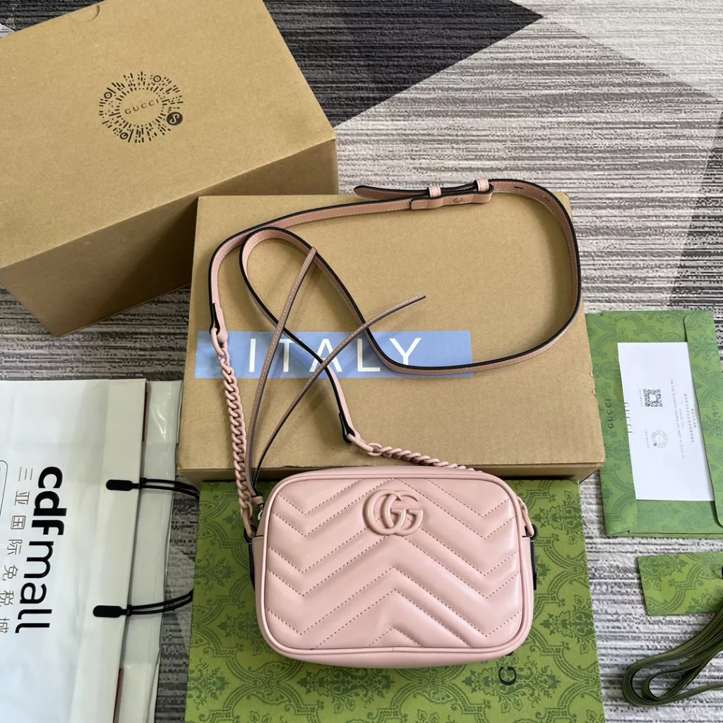 Mini shoulder bag from Gucci Marmont collection