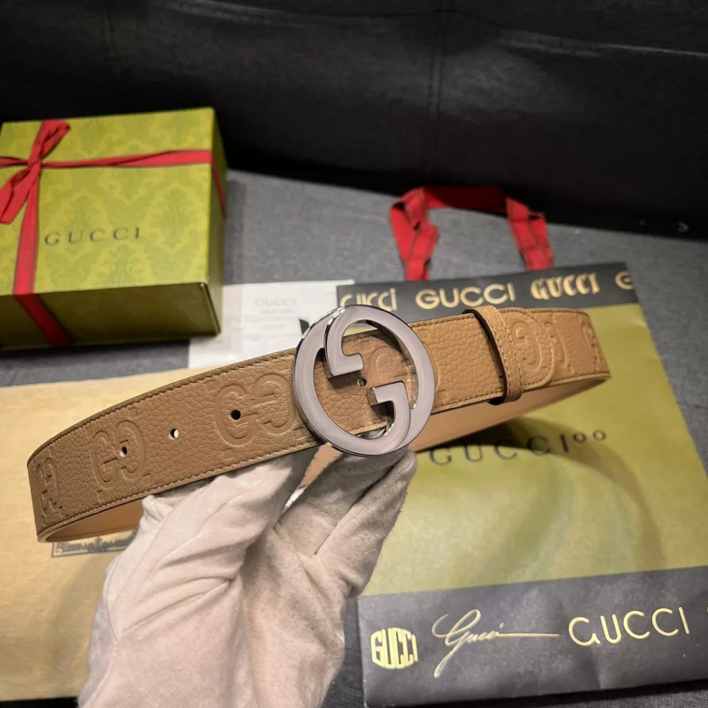 Gucci belt width 4.0