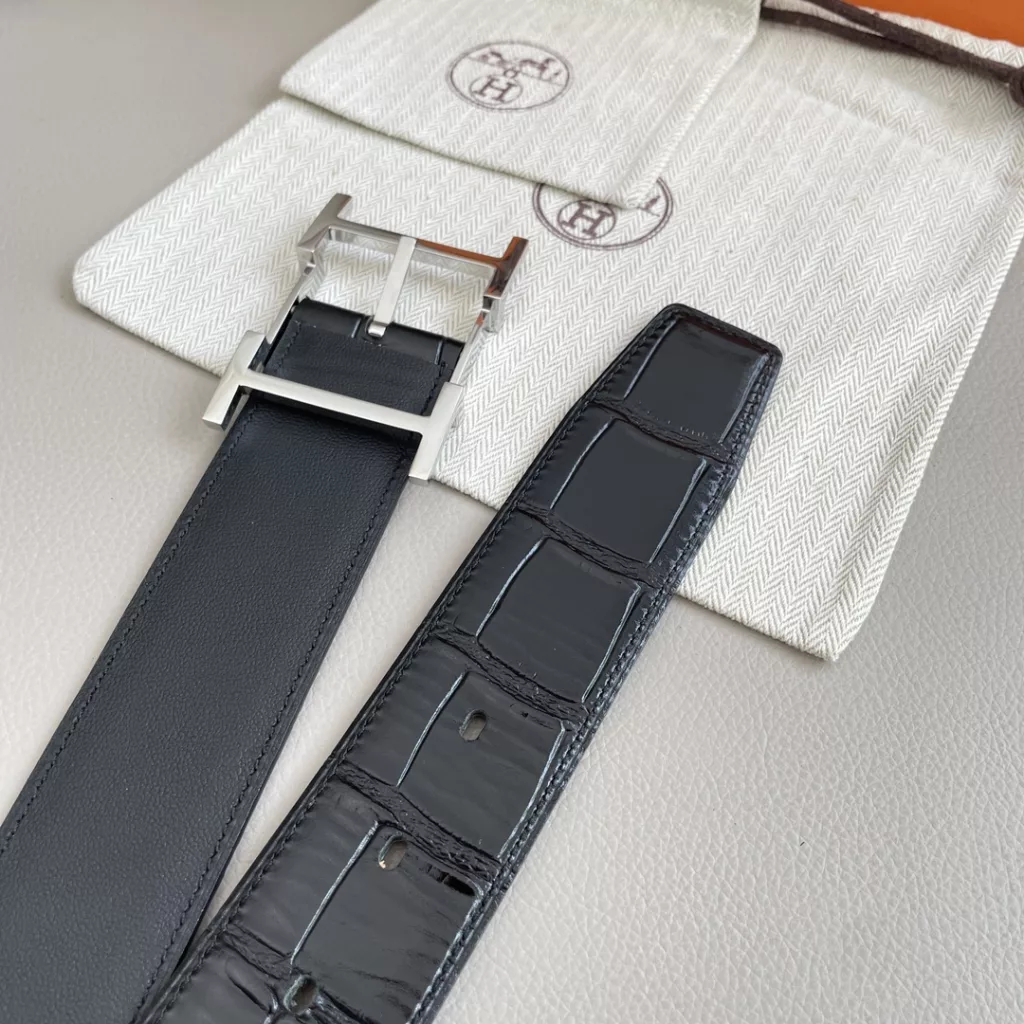 Hermes belt width 3.8cm