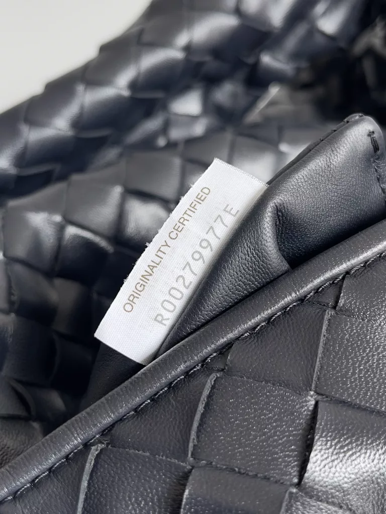 Bottega Veneta