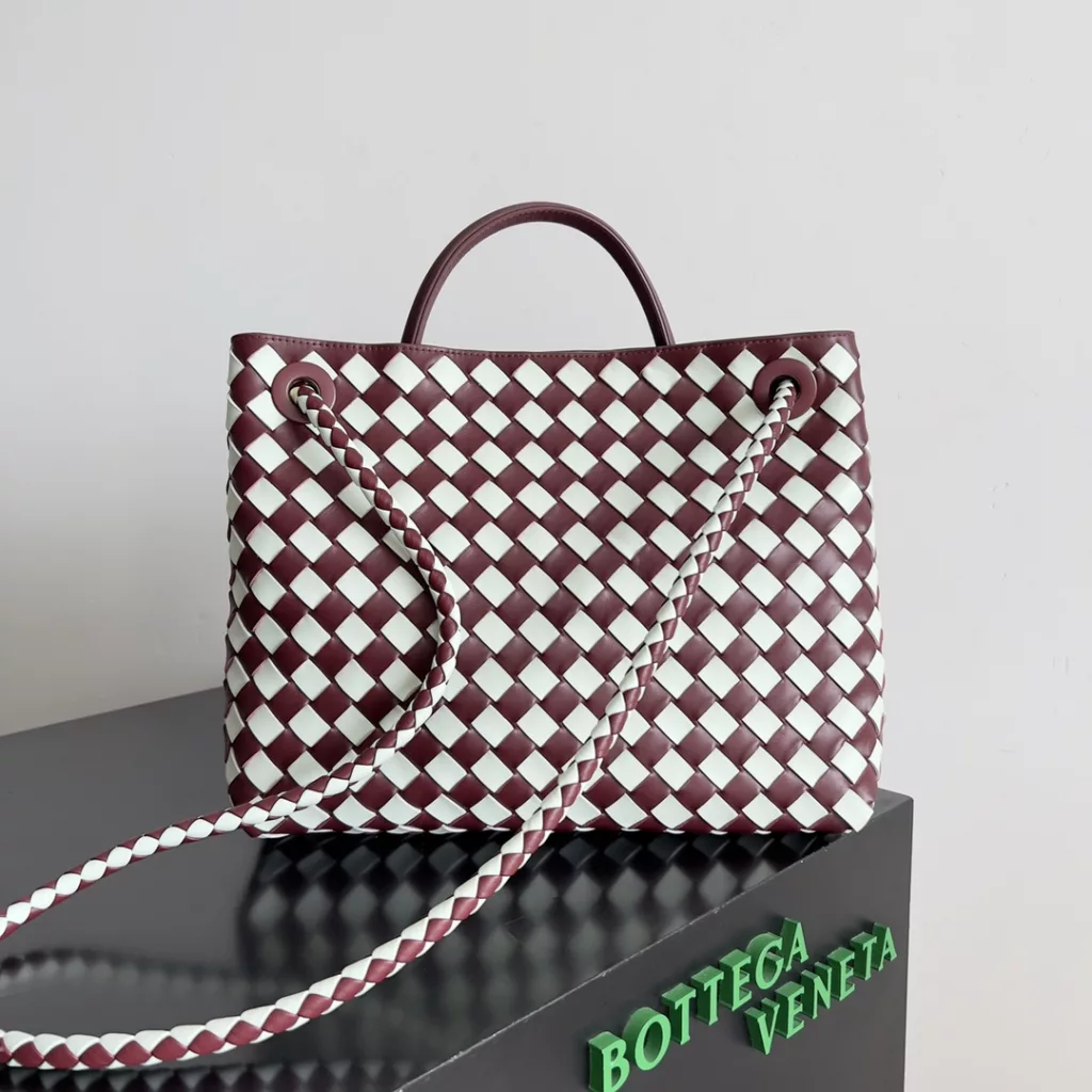 Bottega Veneta