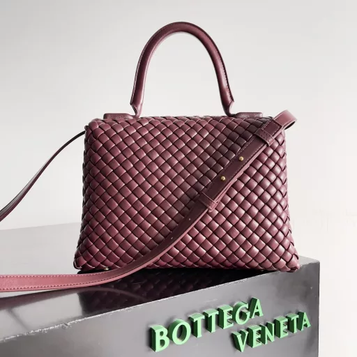 Bottega Veneta