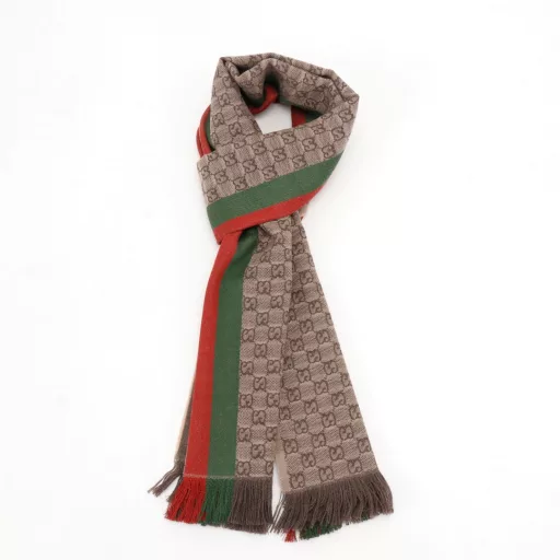 GUCCI Gulci 21FW Wool Laramid Full LOGO Long ScarfThe feel is soft and silky. Incapple packing gift box