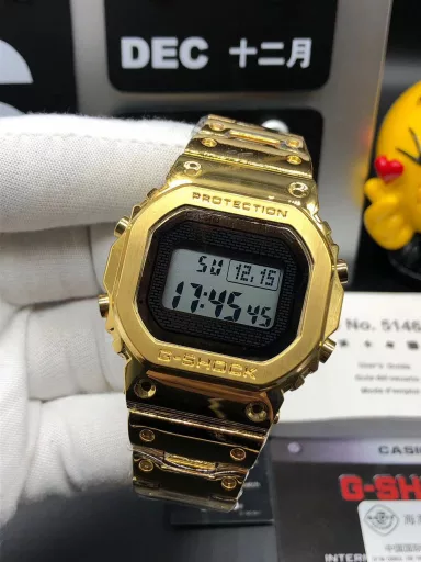 👍👍Original Casio G-SHOCK GMW-B5000 series, 35th anniversary limited edition electronic sports watch! Official price 5000+ overseas orders! 30 meters waterproof! Fashionable and versatile electronic watch! Top configuration, top network exclusive channel supply! Led lighting, daily alarm, hourly report, stopwatch, countdown, metal dial, resin material/stainless steel strap, mineral glass, thickness 13mm, case diameter 43.2mm